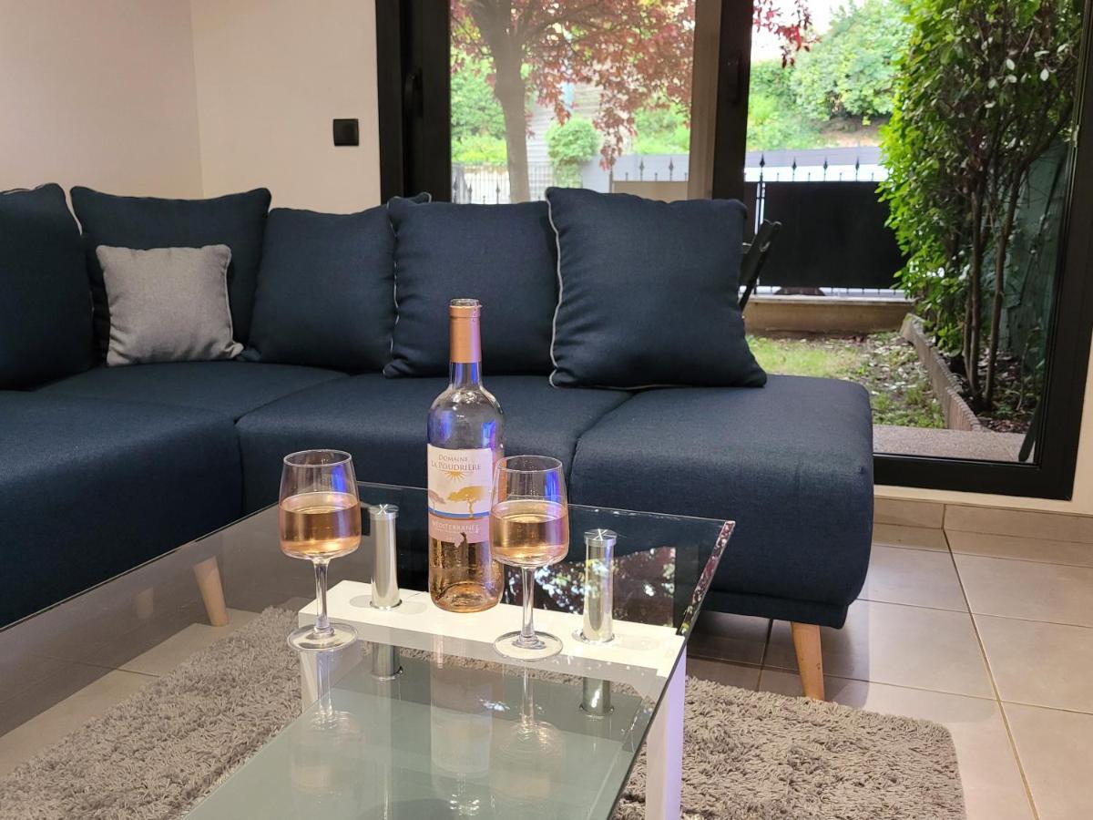 Appartement Standing 2 Pieces Avec Jardin Entre Paris & Dysney Bry-sur-Marne Exterior photo