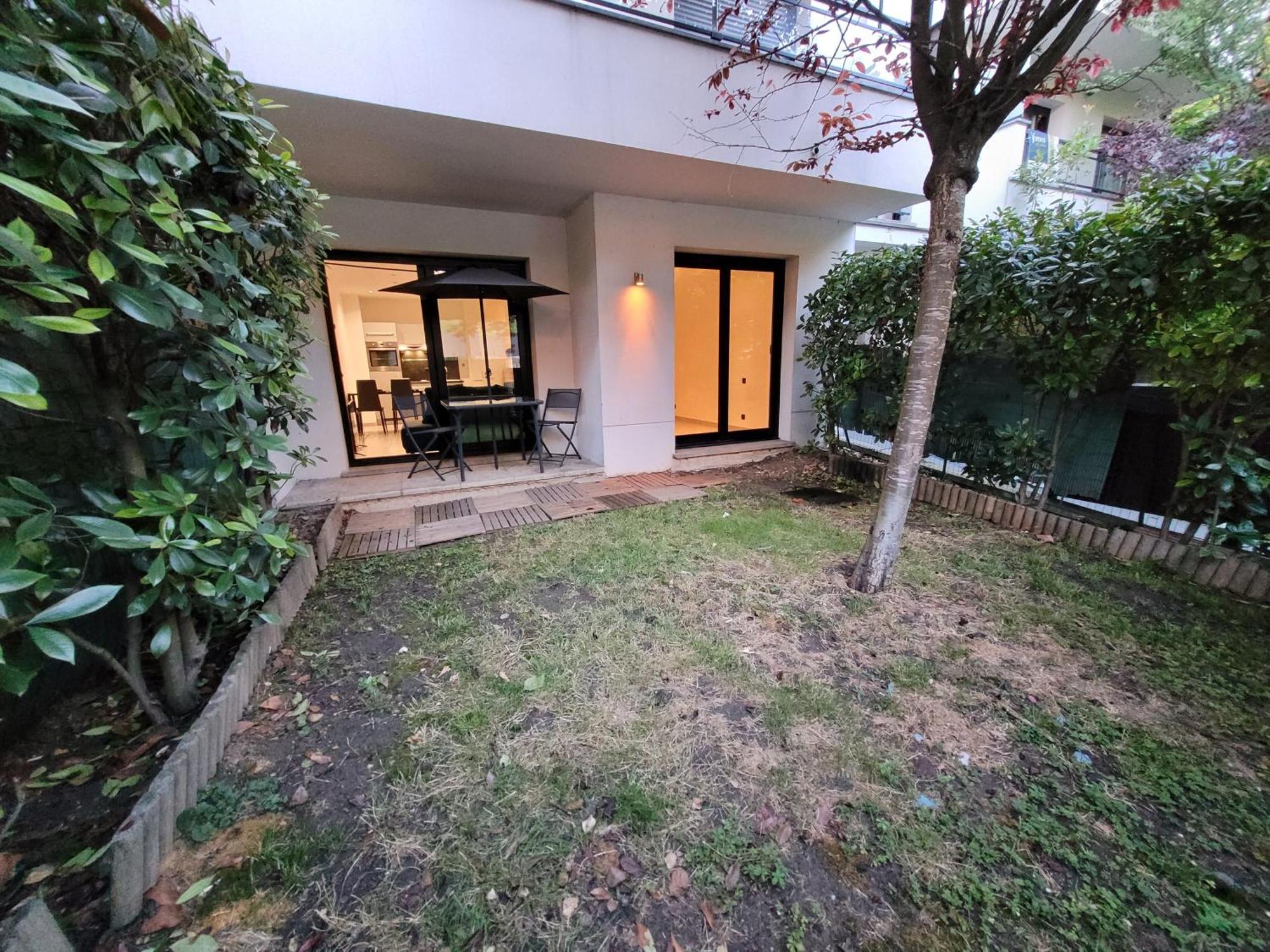 Appartement Standing 2 Pieces Avec Jardin Entre Paris & Dysney Bry-sur-Marne Exterior photo